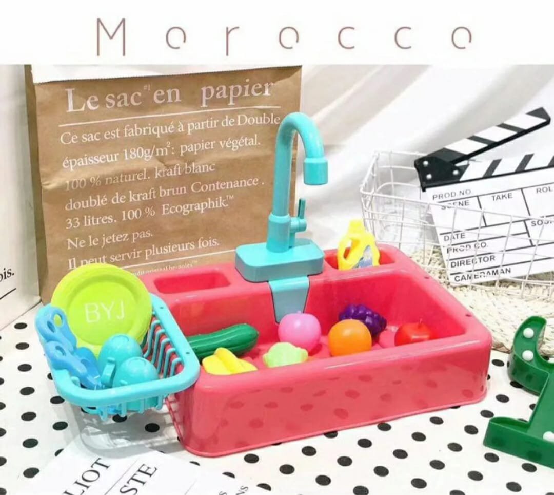 Kitchen Sink Play Set With Running Water